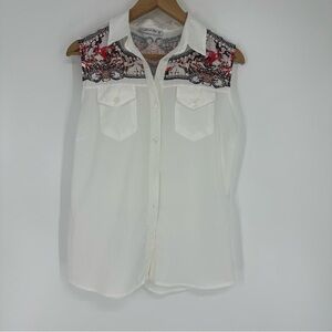 White Shirt Sleeveless Size M